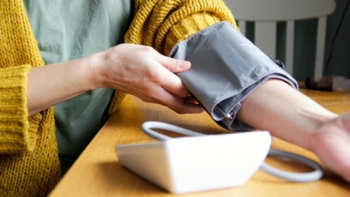 Dấu hiệu tăng huyết áp không nên bỏ qua