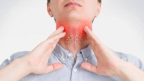Bướu cổ lành tính có tự nhỏ lại không?