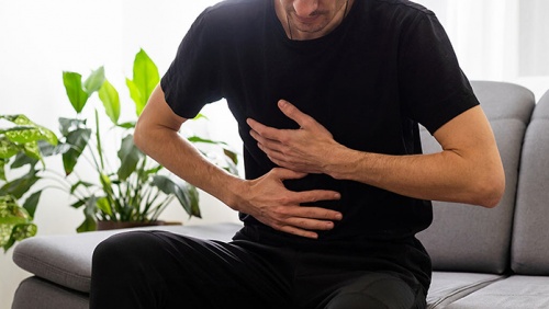 Đầy bụng, khó tiêu kéo dài có phải sỏi mật không?