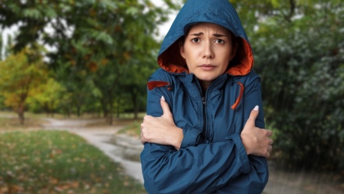 Cách hạn chế viêm phổi tái phát khi trời chuyển lạnh