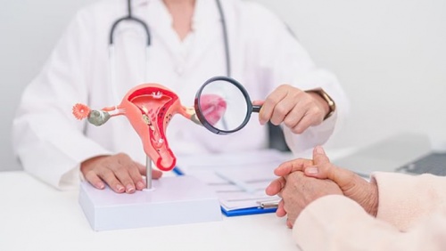 Ung thư tử cung gia tăng ở phụ nữ trẻ và những dấu hiệu cần lưu ý