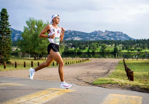 Những cung đường chạy bán marathon xuyên vườn quốc gia “đẹp nín thở” 