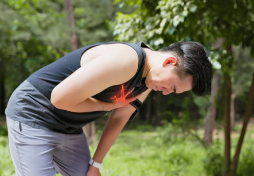 3 dấu hiệu nguy hiểm khi chạy bộ nhiều người thường bỏ qua