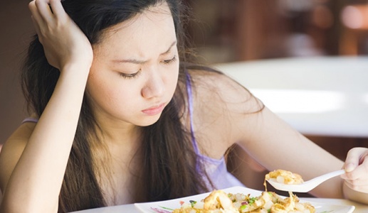 4 cách cải thiện tình trạng chán ăn khi trời nóng