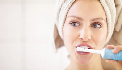 Bàn chải đánh răng dùng bao lâu thì nên thay mới?