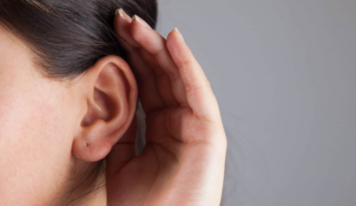 Bị lùng bùng lỗ tai, cải thiện bằng cách nào?