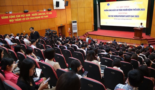 Y tế tuần: Mít tinh hưởng ứng Ngày An toàn người bệnh thế giới