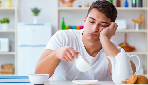 Buồn ngủ sau khi ăn có phải triệu chứng đái tháo đường không?
