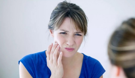 6 dấu hiệu ở miệng bạn tuyệt đối không được bỏ qua