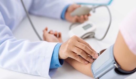 Cách ổn định huyết áp tại nhà bạn nên biết