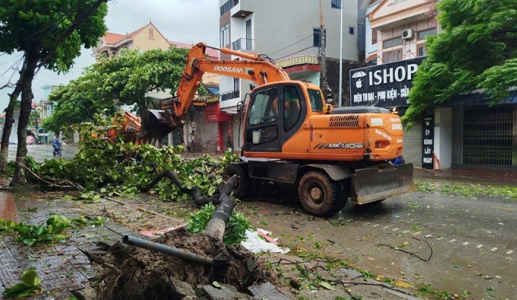 Không được chủ quan với gió giật, mưa lớn khi bão số 3 đi vào đất liền