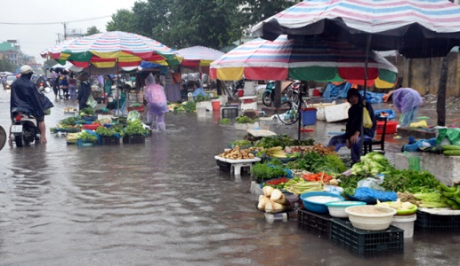 Đảm bảo an toàn thực phẩm mùa mưa lũ 