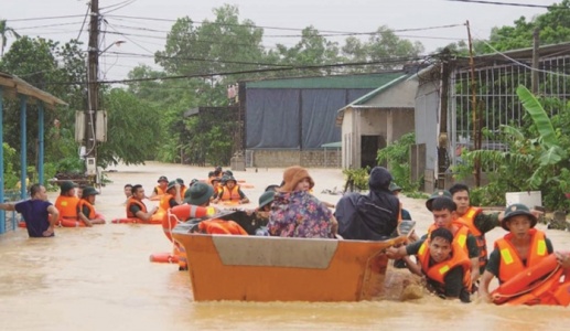 Bộ Y tế yêu cầu chuẩn bị phương án đối phó với dịch bệnh gia tăng sau bão lụt 