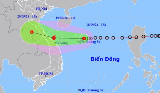 Áp thấp nhiệt đới hướng vào Trung Bộ, nhiều nơi mưa lớn