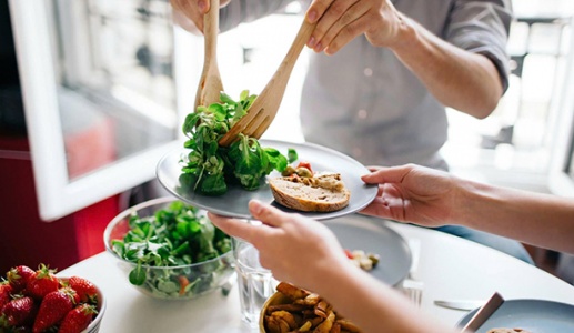 Bổ sung tinh bột đúng cách - bí quyết khỏe mạnh ở tuổi trung niên 