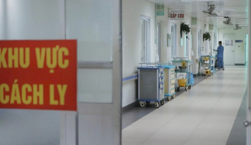 Hà Nội ghi nhận 155 ca mắc COVID-19, TP.HCM phát hiện biến chủng mới 