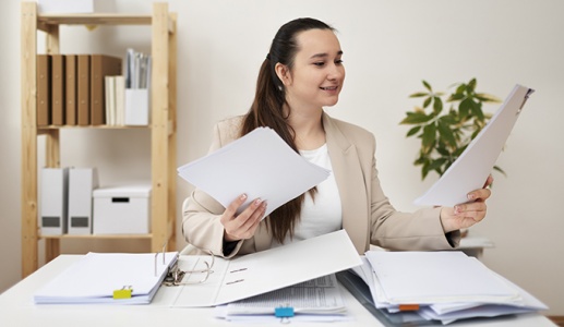Tử vi thứ Tư (4/6/2025): Cự Giải nên chủ động giải quyết khó khăn