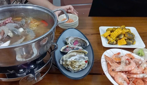 7 người nhập viện sau ăn buffet ốc: Bộ Y tế yêu cầu truy xuất nguồn gốc thực phẩm