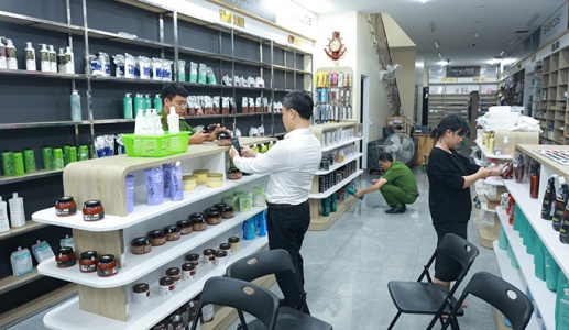 Quyết liệt ngăn chặn, xử lý thuốc giả, thực phẩm chức năng và mỹ phẩm giả