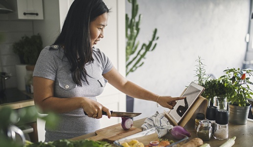Cách ăn rau củ quả an toàn khi bị viêm ruột mạn tính