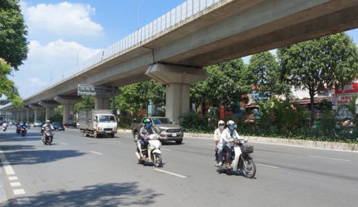 Cả nước ngày nắng, chiều tối mưa dông vài nơi