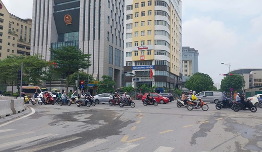 Cảnh báo thời tiết xấu trên biển và đất liền