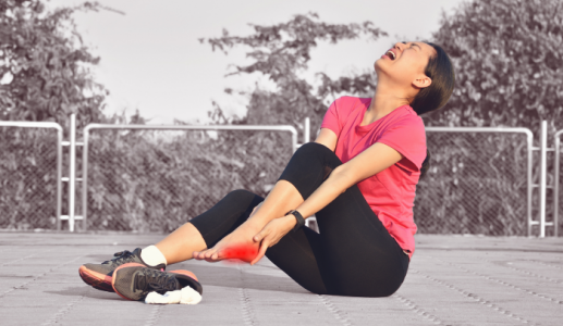 Đau hoặc sưng chân khi đi bộ: Có một nguyên nhân dễ bị bỏ qua
