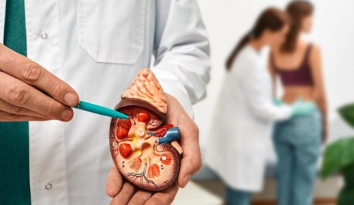 5 dấu hiệu cảnh báo suy thận giai đoạn đầu