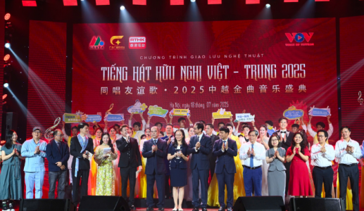 Tiếng hát Việt – Trung: Giai điệu của tình hữu nghị