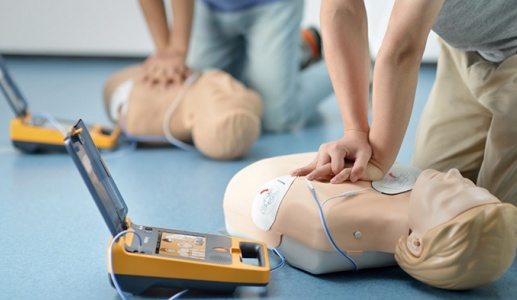 Học sơ cấp cứu cơ bản với các chuyên gia Bệnh viện Đại học Y Hà Nội