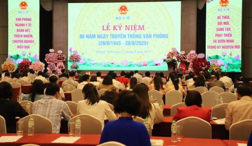 Kỷ niệm 80 năm Ngày truyền thống Văn phòng ngành Y tế