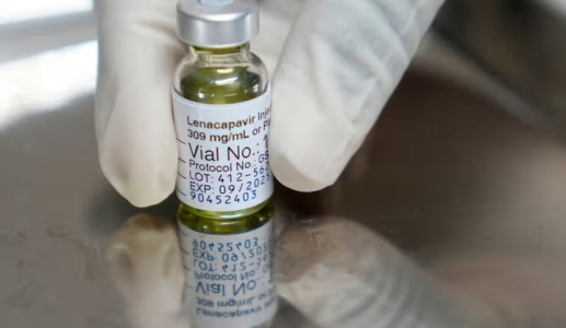Liên minh Châu Âu cấp phép lưu hành thuốc tiêm phòng HIV