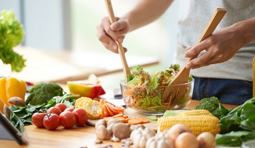 Chuyên gia bật mí bí quyết sống khỏe mỗi ngày