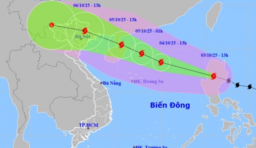 Bão Matmo vào biển Đông tối nay