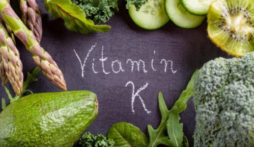 Nên dùng vitamin K1 hay K2 để cải thiện sức khoẻ xương?