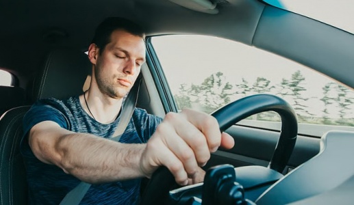 Cảnh báo lái xe khi mệt mỏi cũng nguy hiểm như đang say rượu