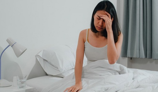 Mất ngủ, lo âu sau 30 tuổi - Khi não bộ bắt đầu “xuống sức”