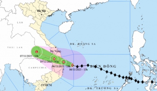 Bão số 13 đổ bộ với sức gió rất mạnh, cảnh báo khu vực nguy hiểm