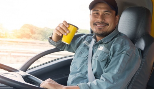 Lạm dụng cà phê, lái xe dễ gặp họa
