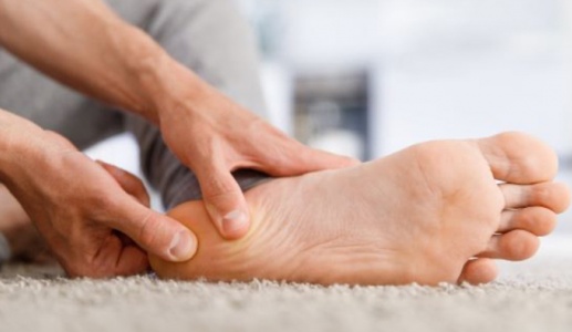 Các triệu chứng ban đầu cảnh báo biến chứng bàn chân do đái tháo đường
