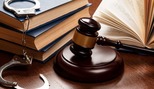 Khởi tố, bắt tạm giam nguyên Phó Cục trưởng Cục An toàn thực phẩm