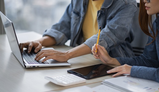 Tử vi thứ Ba (25/11/2025): Thiên Bình đang khá bận rộn trong công việc