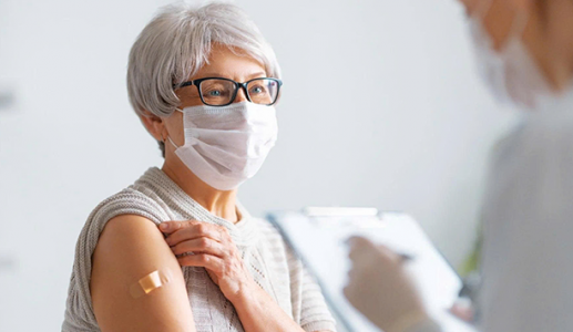 Tiêm vaccine RSV - bảo vệ người cao tuổi