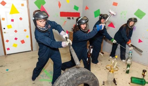 Đập phá để xả stress có thực sự hiệu quả?