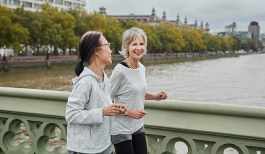 Bí quyết tăng cường sức khỏe xương ở tuổi trung niên