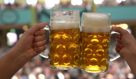 Infographic: Cơ chế và thời gian chuyển hóa rượu bia của cơ thể