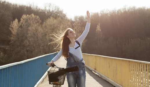 Tử vi thứ Bảy (27/12/2025): Song Tử nên thay đổi thái độ của mình