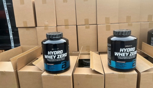 TP.HCM: Phá đường dây buôn lậu thực phẩm chức năng quy mô lớn