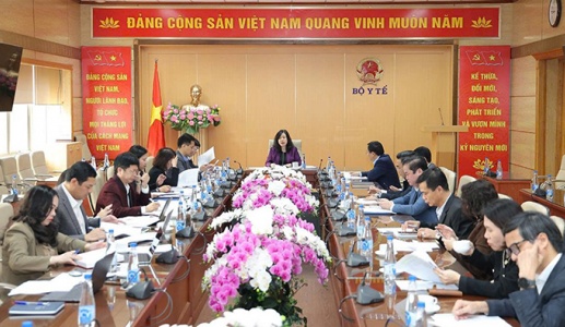 Đề xuất tăng mức hỗ trợ hàng tháng cho nhân viên y tế thôn, bản 