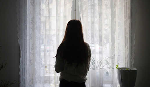 Ở lâu trong không gian kín ảnh hưởng thế nào đến tinh thần?